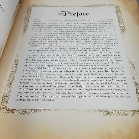 The World of Ice & Fire: The Untold History of Westeros & the Game of Thrones HC - Picture 10 of 16